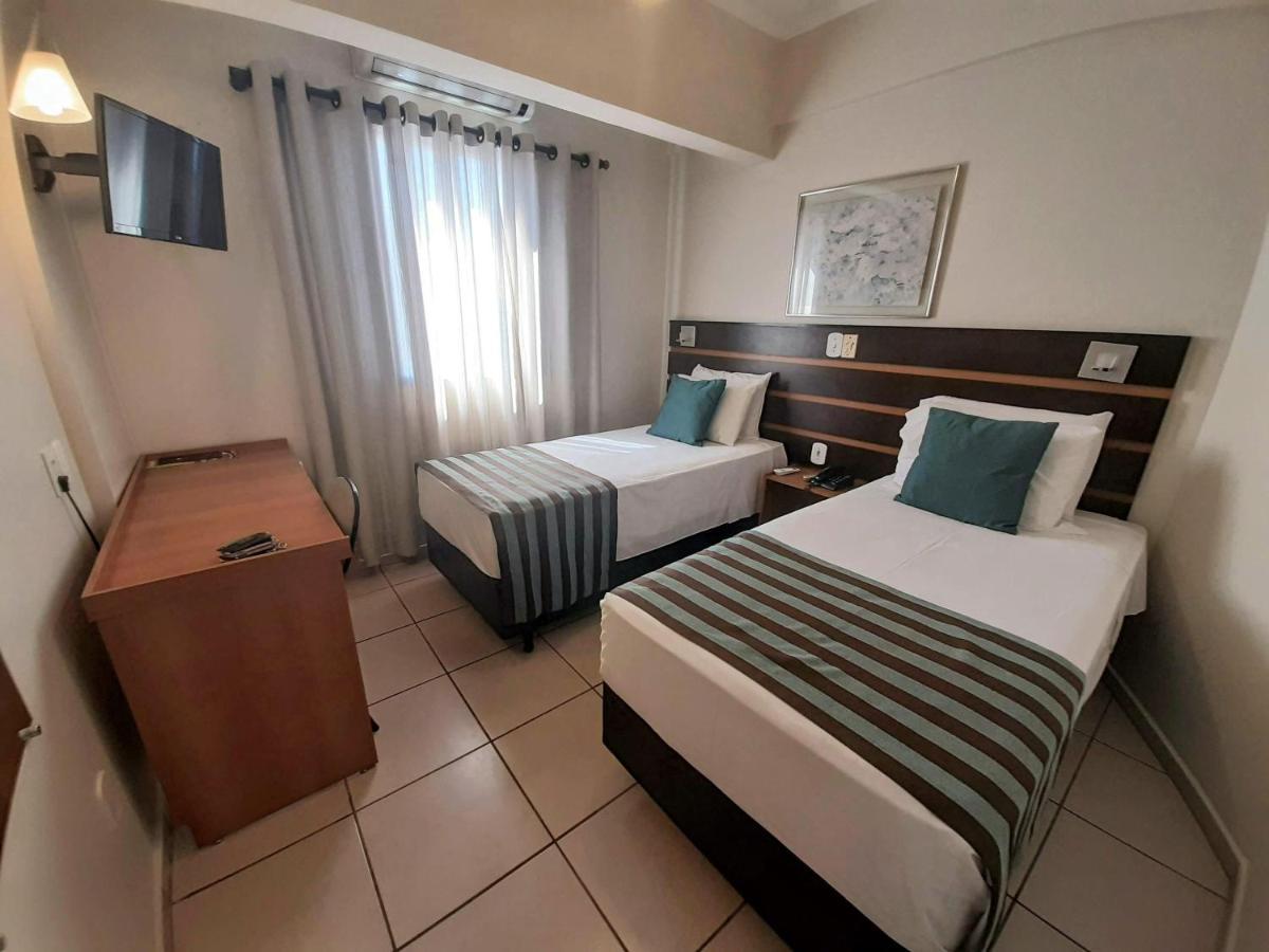Standard Twin Room,1742711601:JPEG